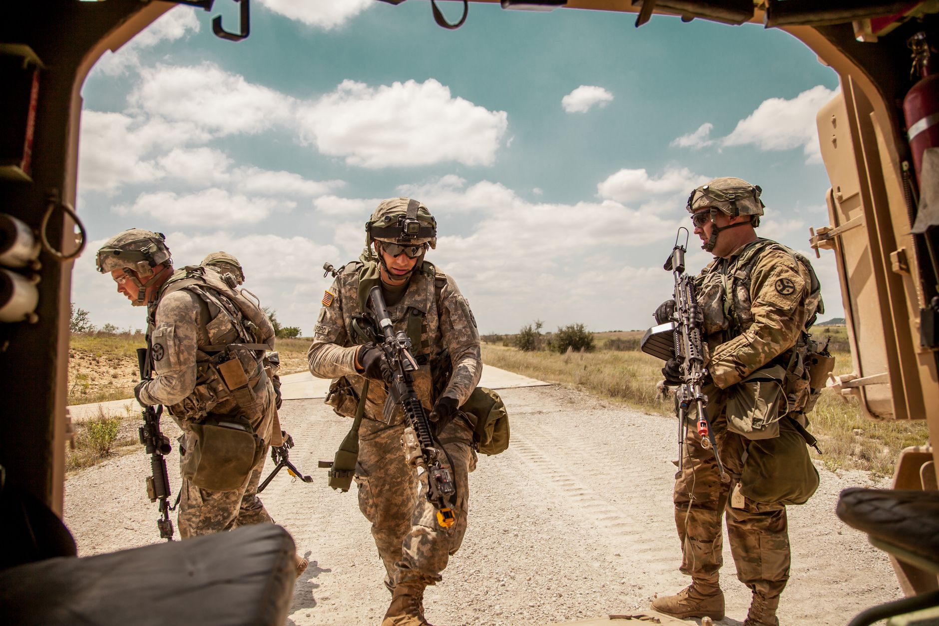 Pentagon plánuje livestream popravy strelca z Fort Hood: Kontroverzia vyvoláva ostrú politickú reakciu