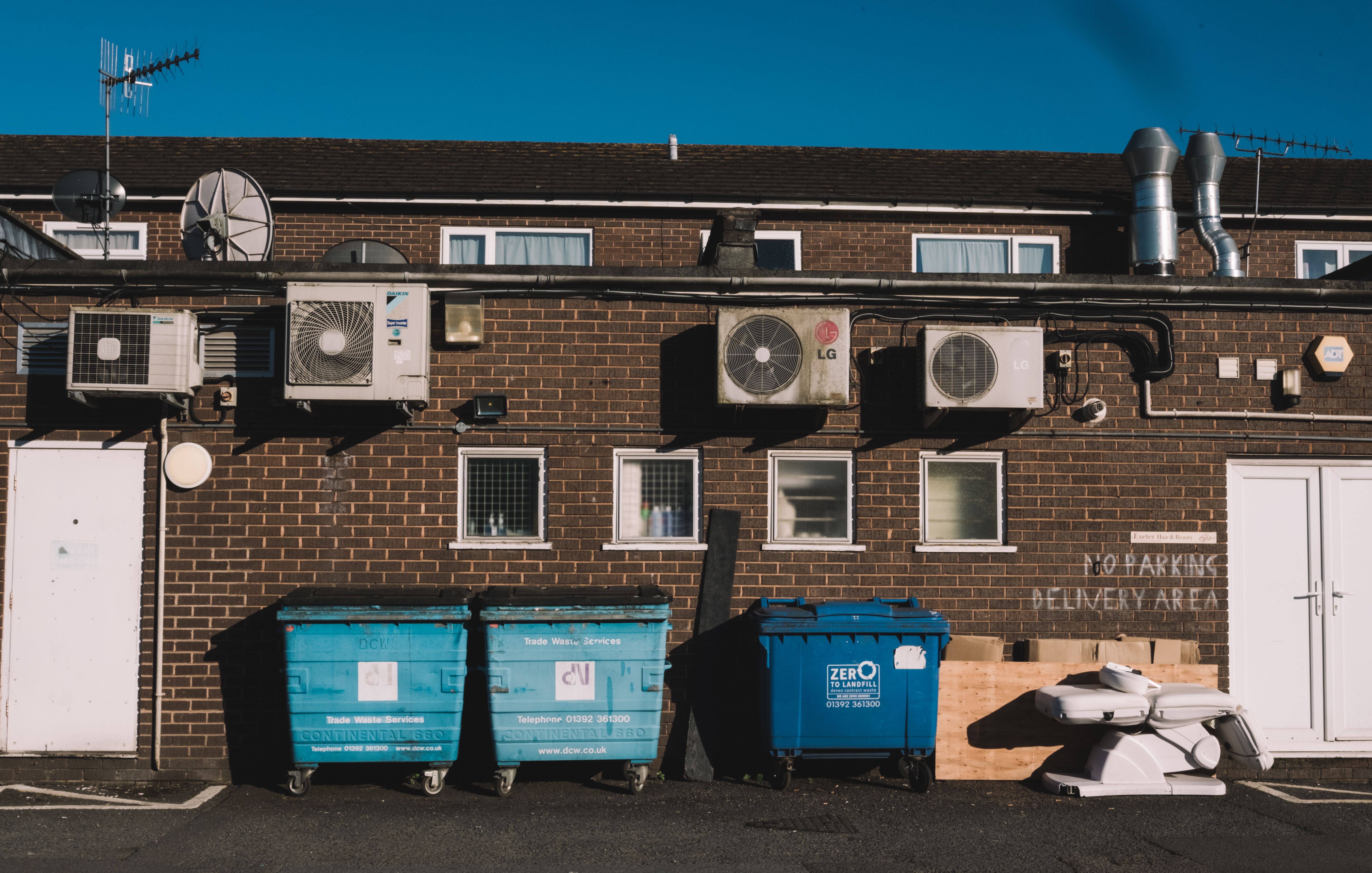 Aging commercial HVAC unit in need of replacement - commercial ac installation bellaire tx