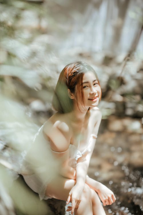 Kostnadsfri bild av asiatisk kvinna, glamour, leende