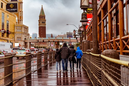 Fotobanka s bezplatnými fotkami na tému architektúra, autá, budovy