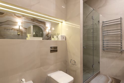Gratis stockfoto met badkamer, douche, eenvoud