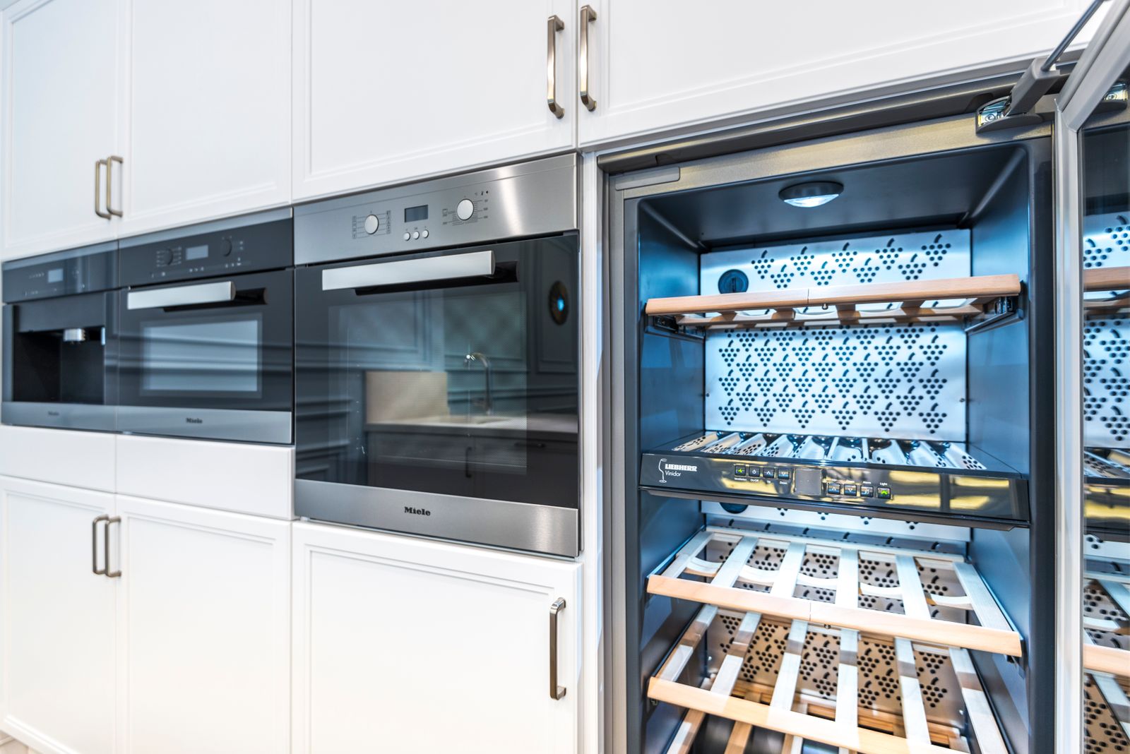 Hand Painted Kitchens detail