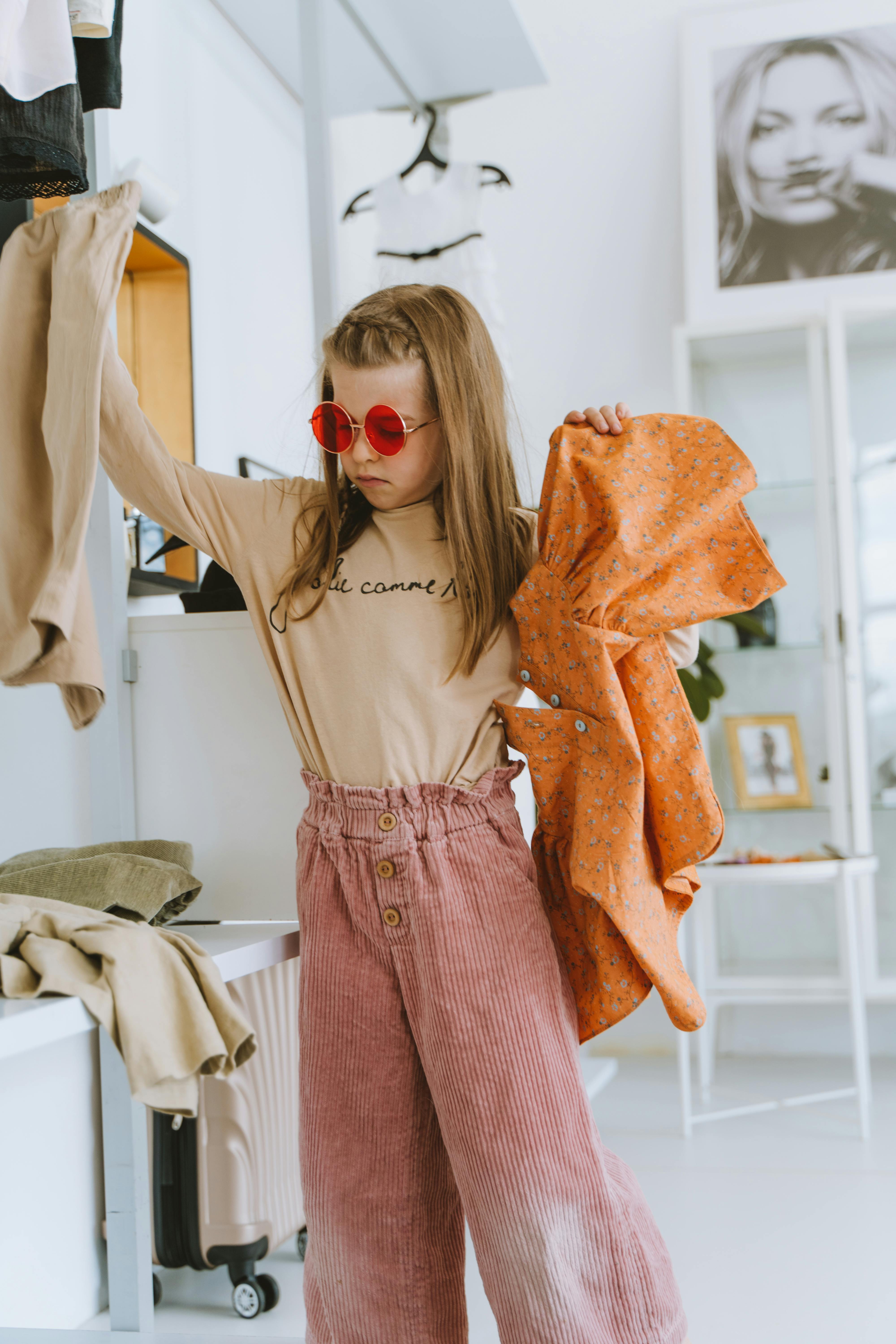 Compras pela internet: onde encontrar roupas e acessórios infantis