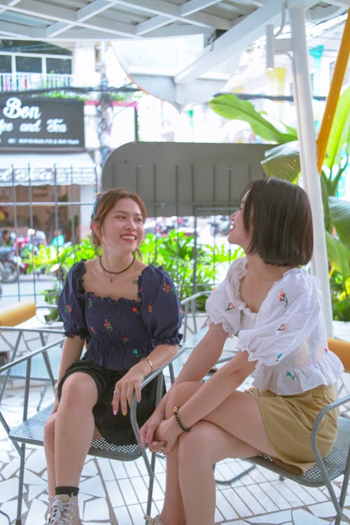 Ingyenes stockfotó ázsiai lányok, barátok, beszél témában