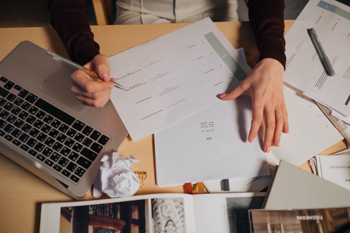 How to Invoice a Client for Extra Work (Without It Getting Awkward)