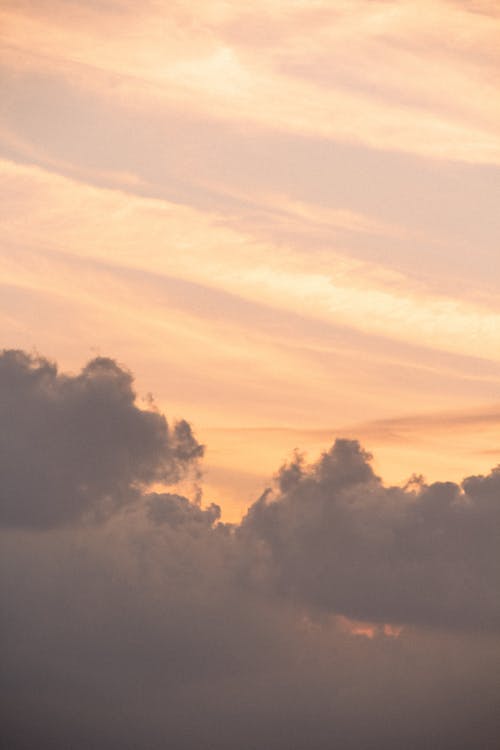 Bezpłatne Darmowe zdjęcie z galerii z chmury, niebo, pionowy strzał Zdjęcie z galerii
