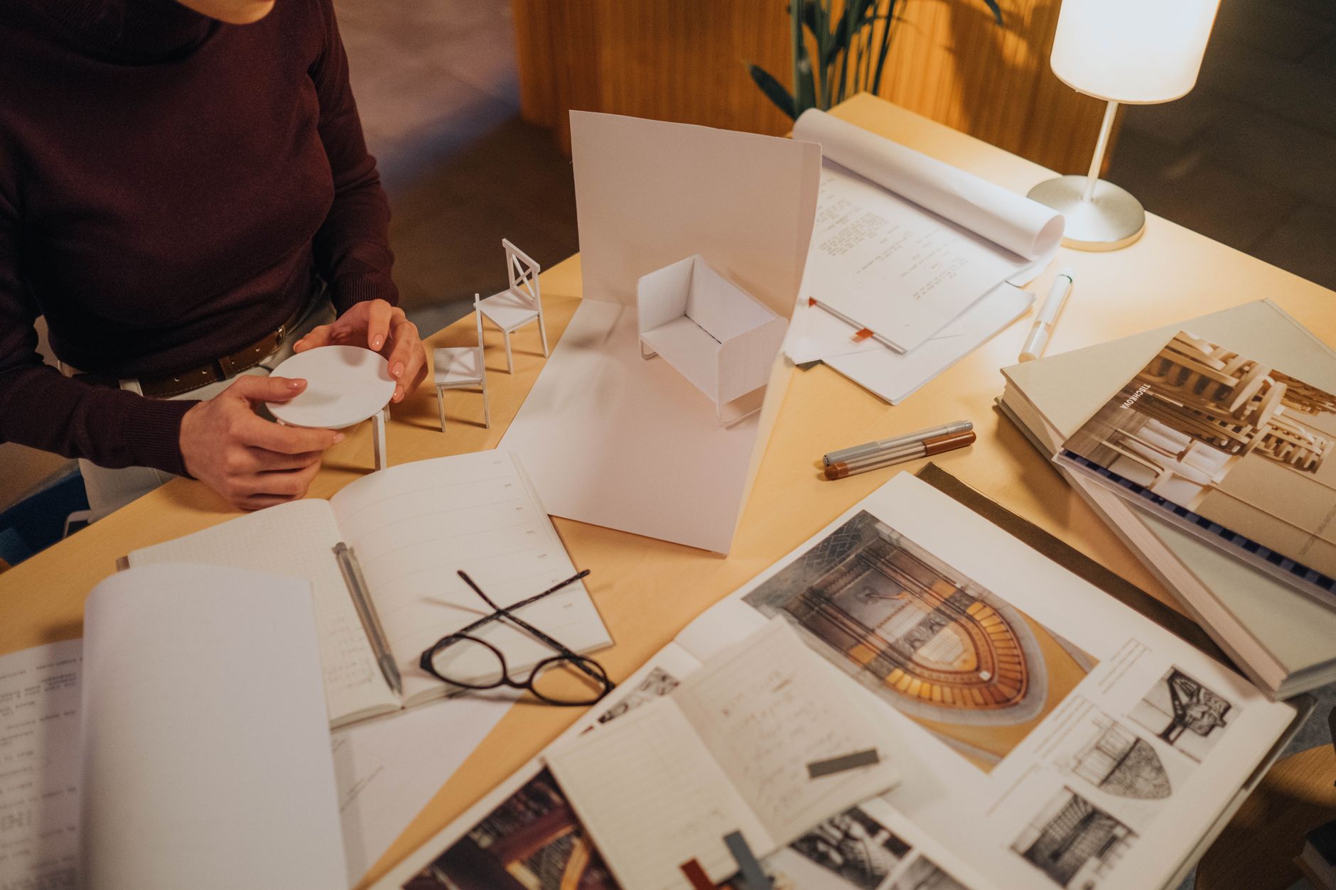 Critique architecturale avec Claude : relier chaque constat au projet