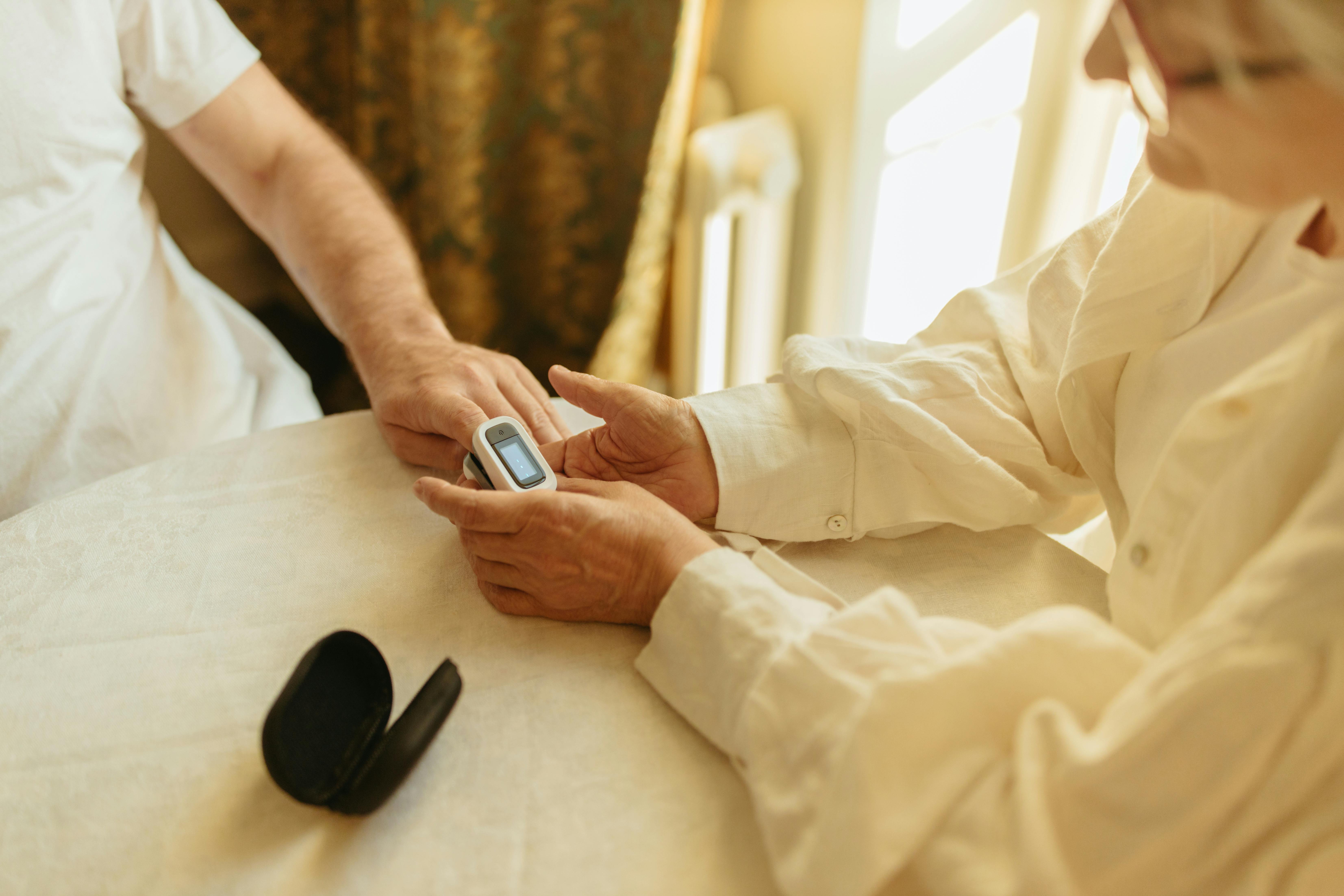 Remote monitoring boosts Medicare revenue by 20% for primary care practices, study finds — Photo by Yaroslav Shuraev on Pexel