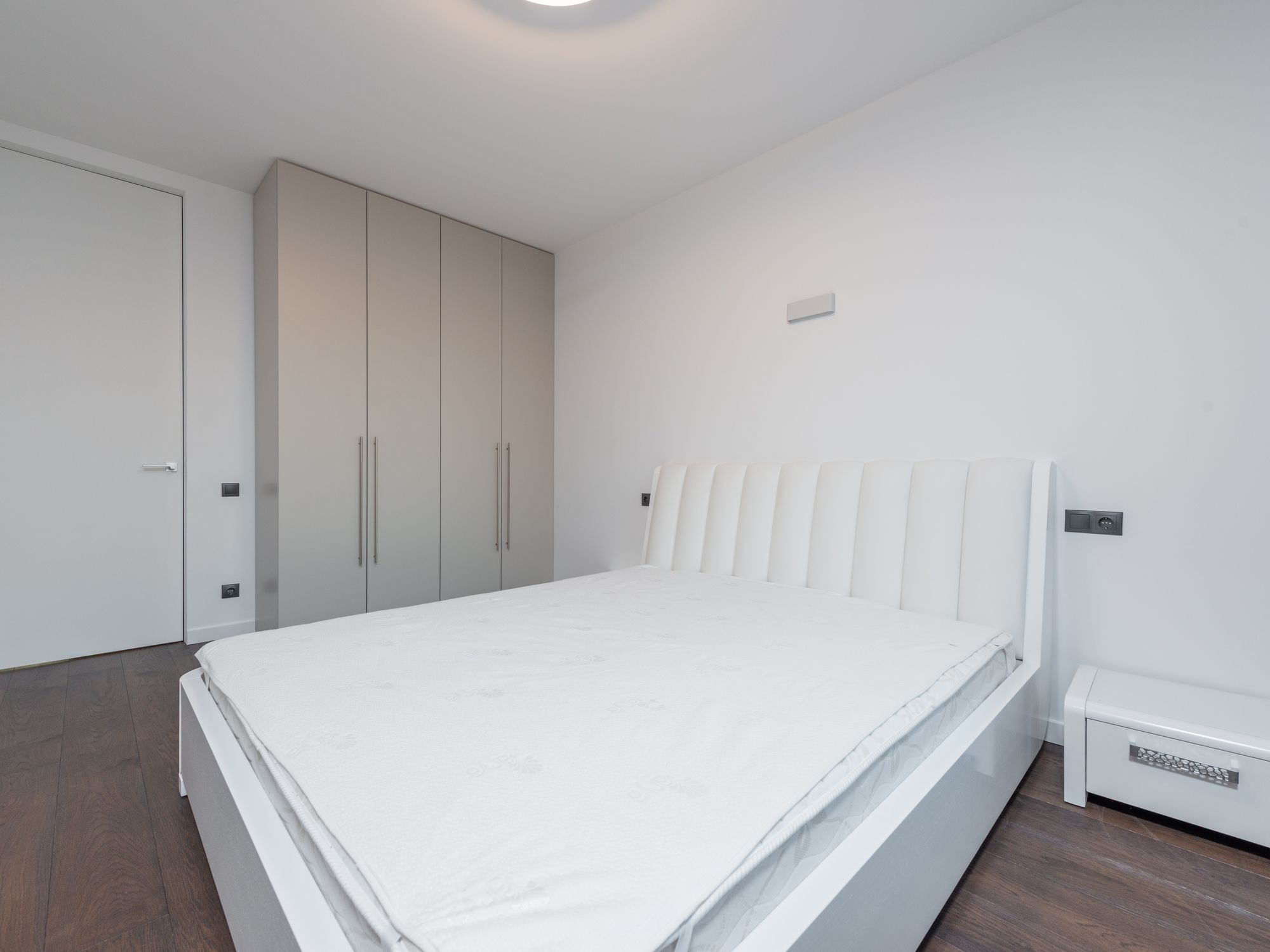 House Removals in Westcliff-on-Sea, South East — professional movers carrying furniture on a house move