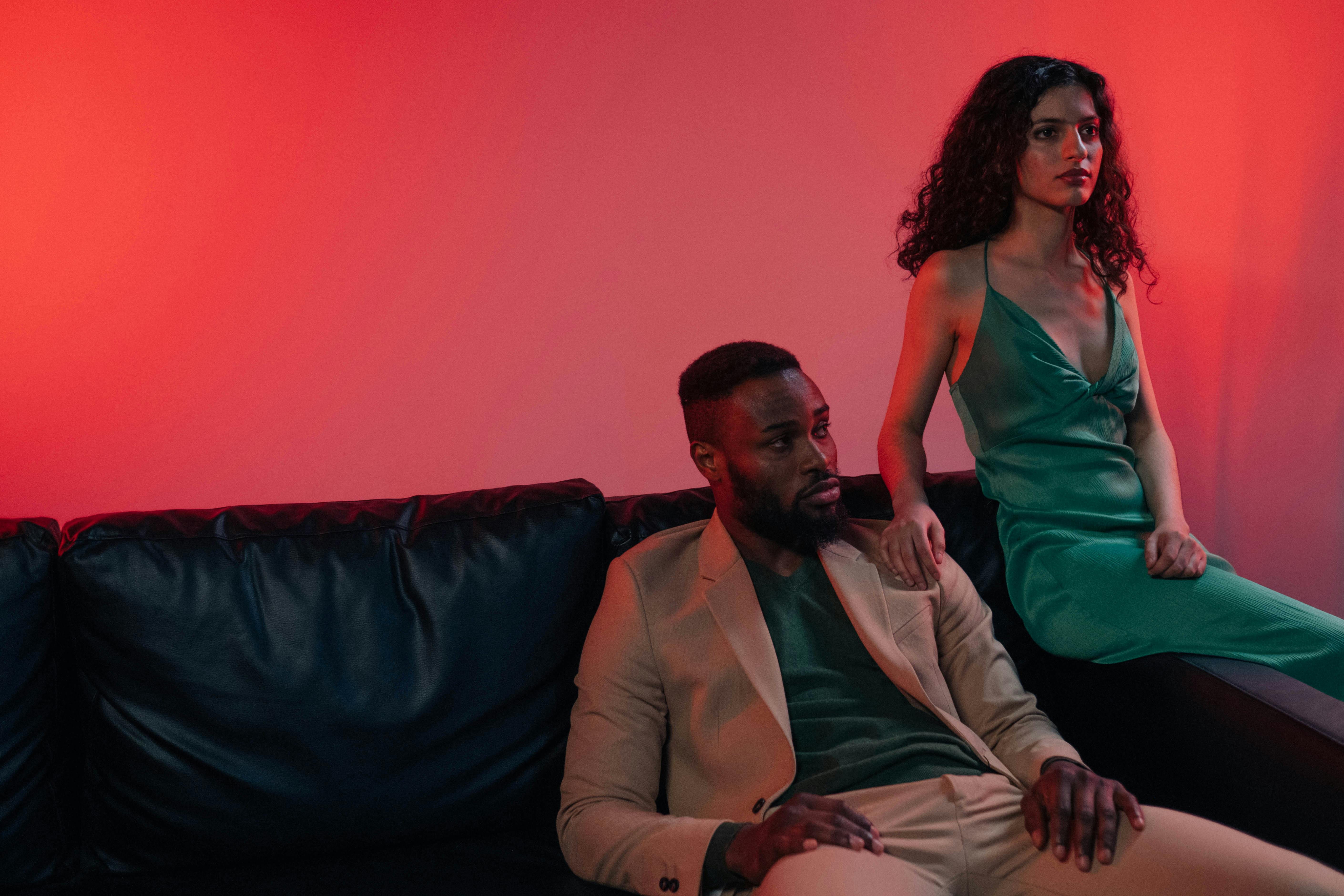 Are there any female SERE?