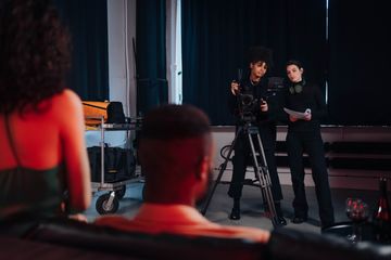 Regie und Kamera bei der Produktion