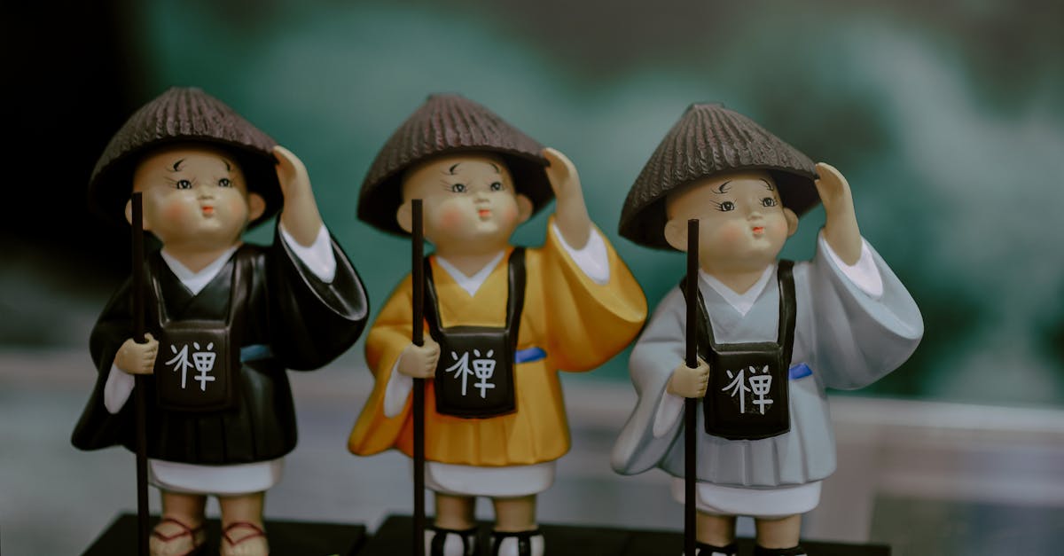 屏東61歲碩士打造袖珍藝術展 帶你穿越台灣早年生活風情