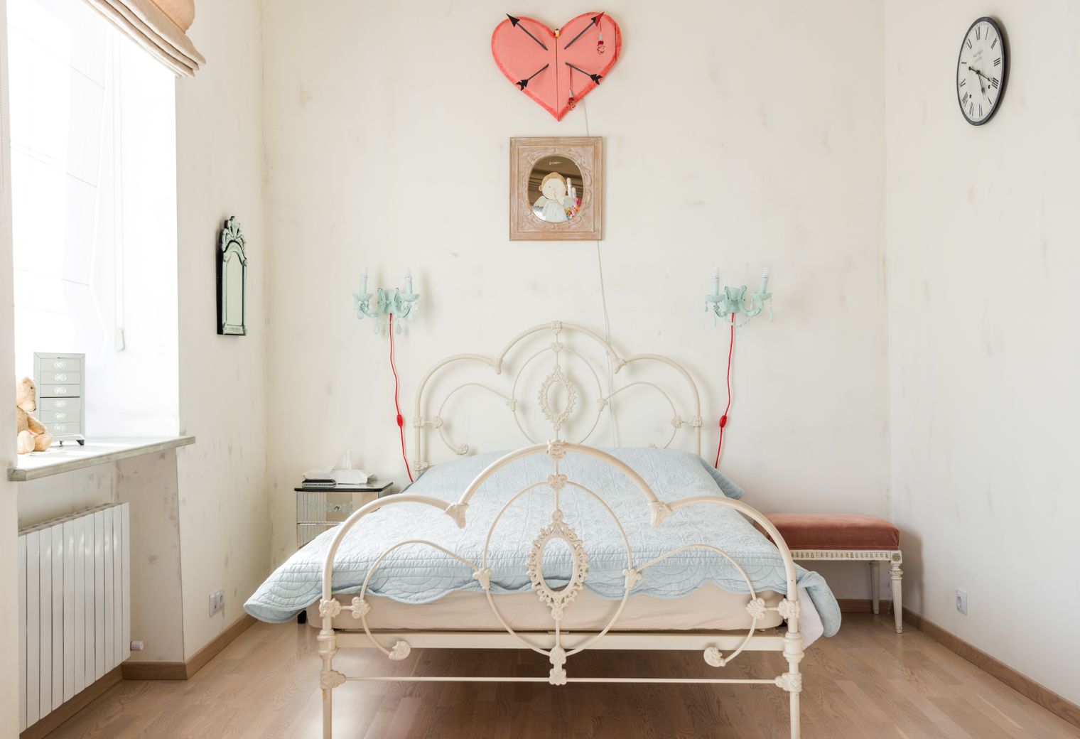 Wallpapering in Wormwood Scrubs — dust sheets down and the room fully protected