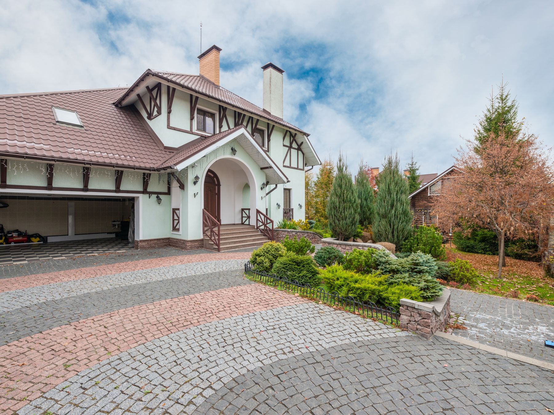 Exterior Painting in Kidbrooke — dust sheets down and the room fully protected