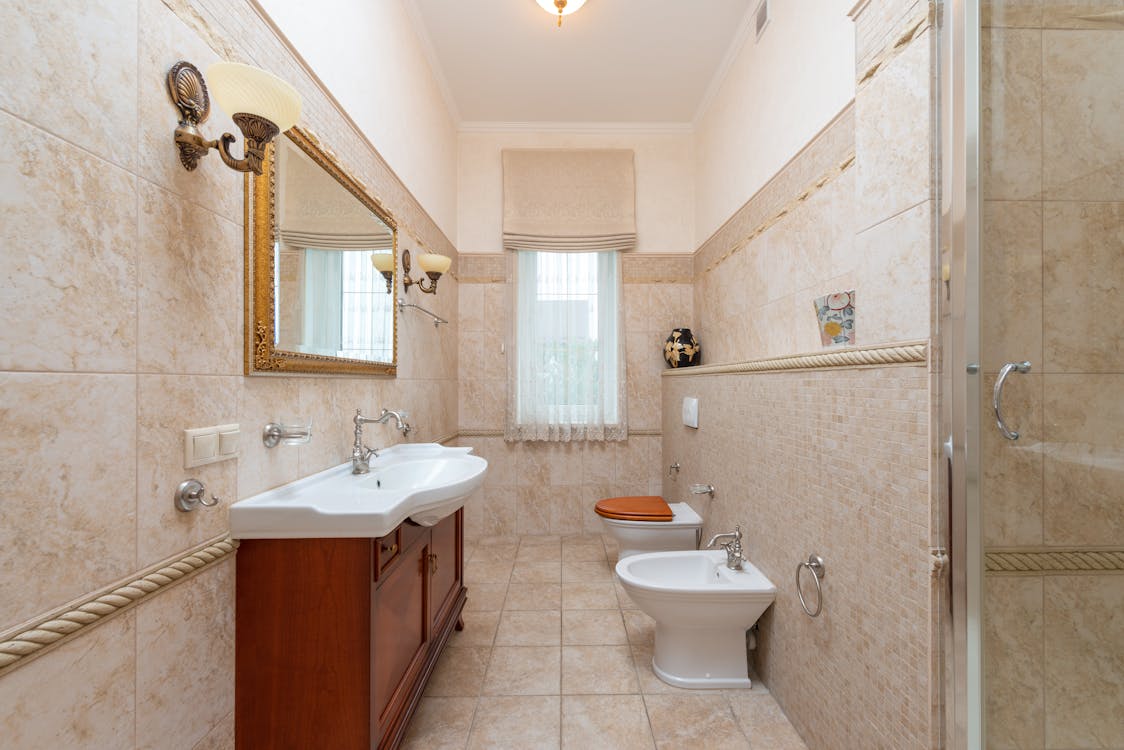 4 Things to Consider When Choosing Home Cleaning Products 4 Things to Consider When Choosing Home Cleaning Products