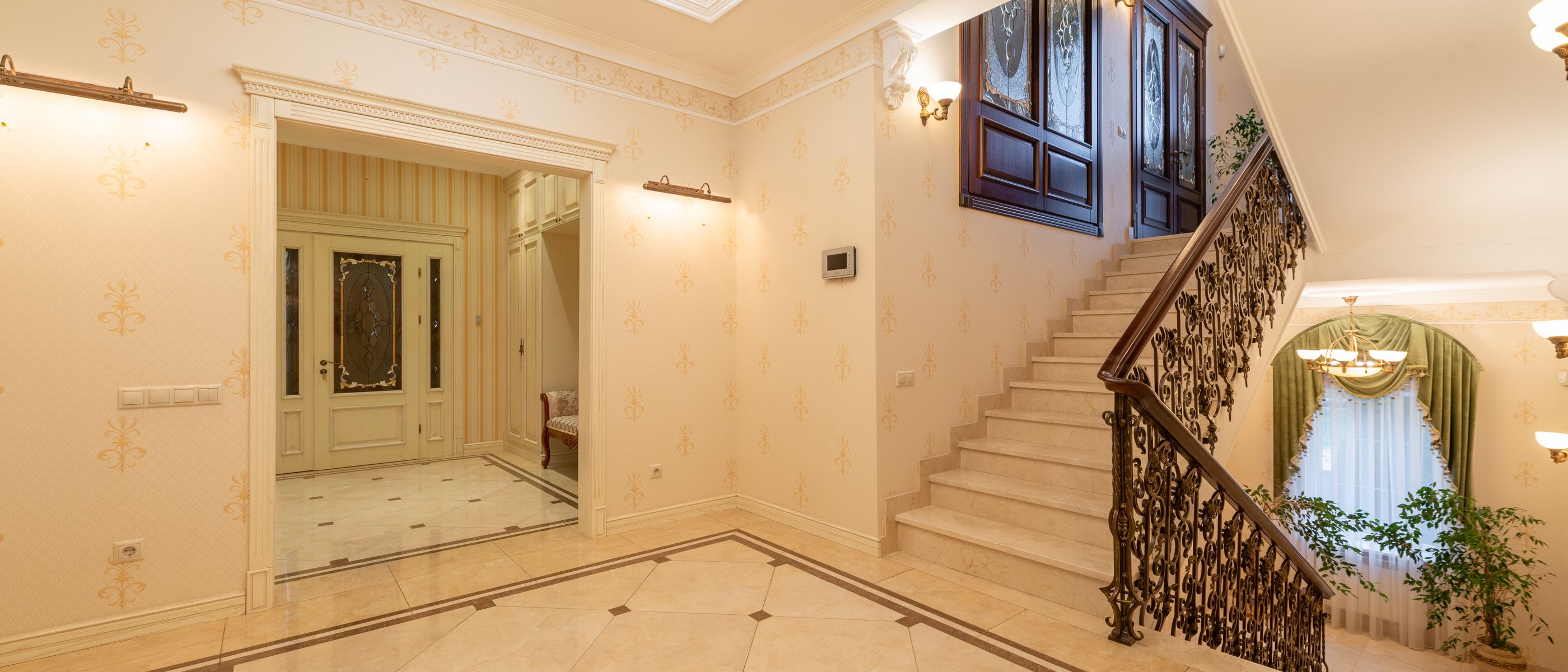 Wallpapering in Upper Clapton — the finished result after a professional repaint