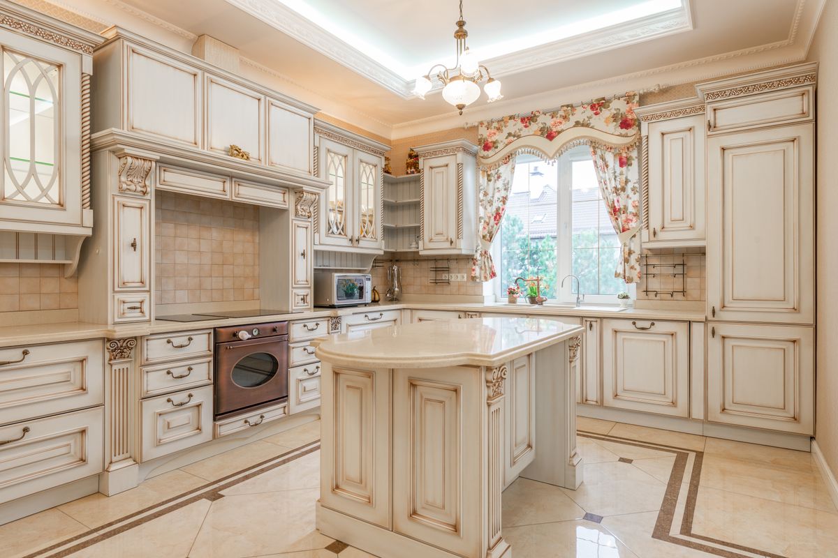 Traditional & Classic kitchen style in Orange County