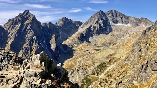 dağ dorukları, dağ silsilesi, high tatras içeren Ücretsiz stok fotoğraf