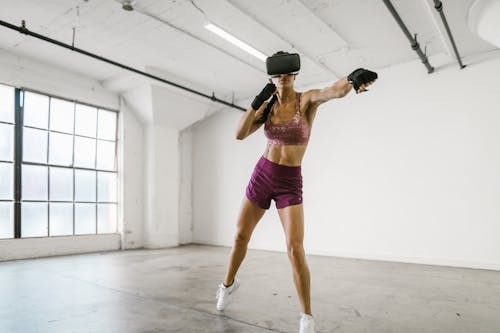 Fotos de stock gratuitas de boxeando, boxeo, casco de realidad virtual