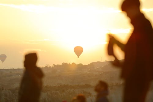 Free Silhouette of Hot Air Balloon in the Sky During Sunset Stock Photo