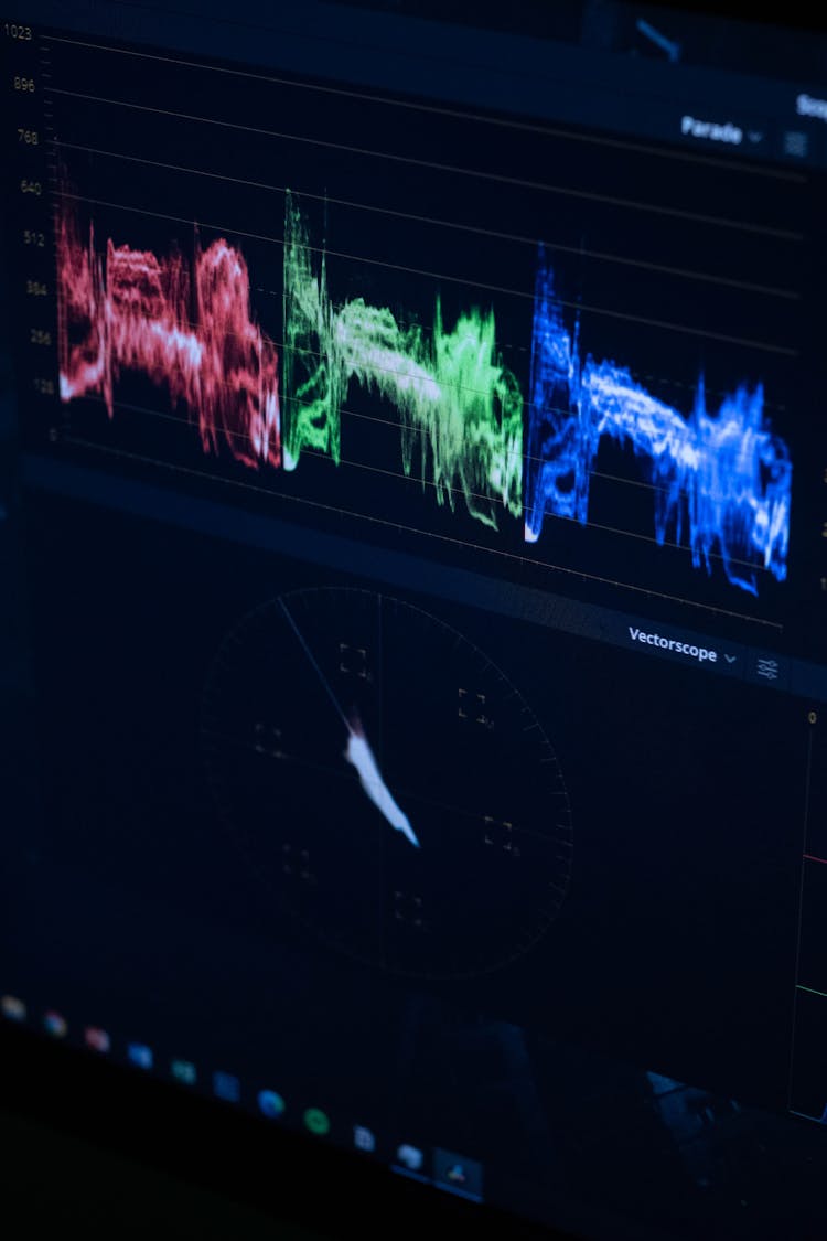 Waveform Screen Display On A Monitor