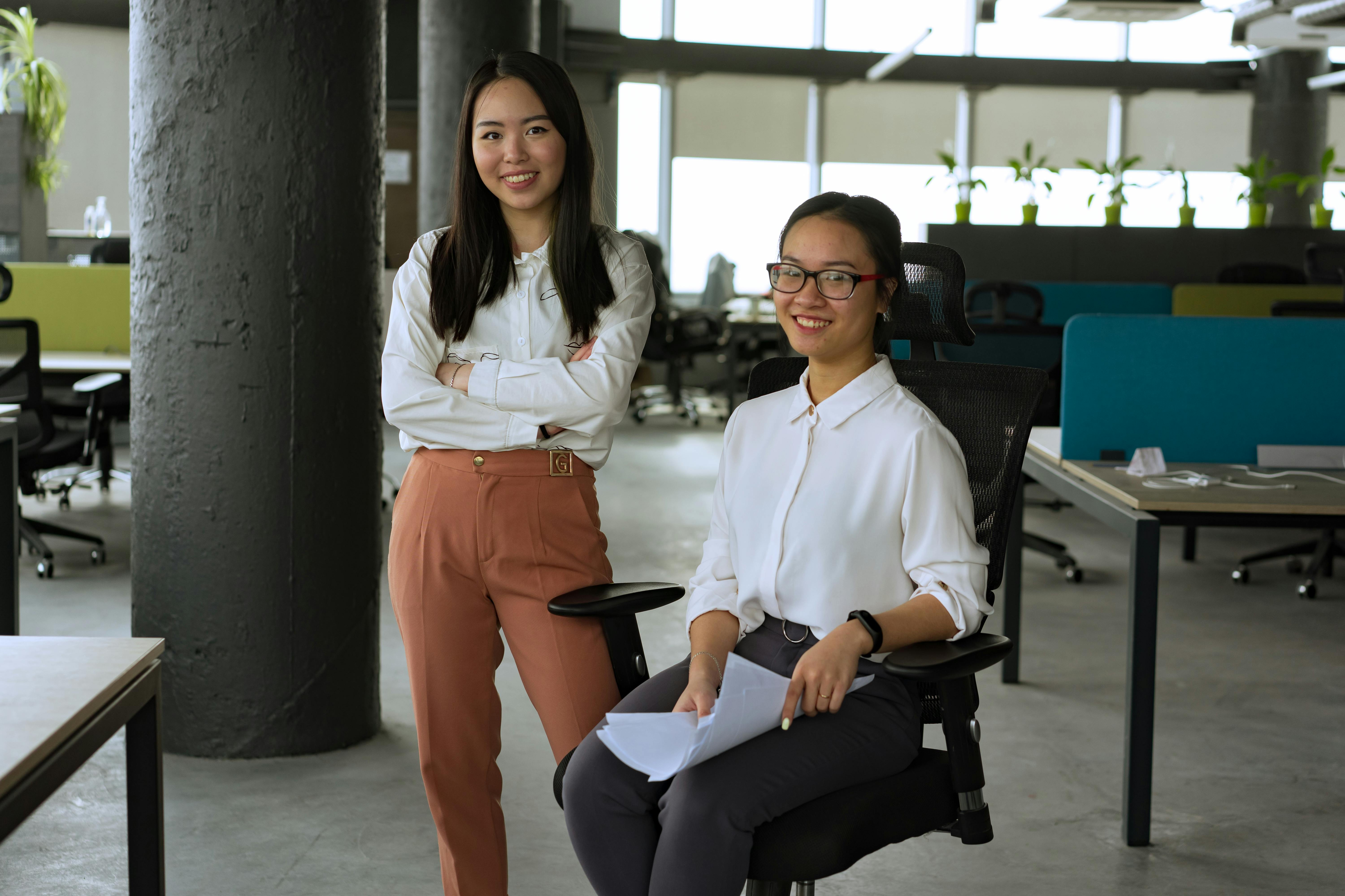 Healthy Workers Are Ditching Company Insurance To Save $1,000 A Month — Photo by Mikhail Nilov on Pexels