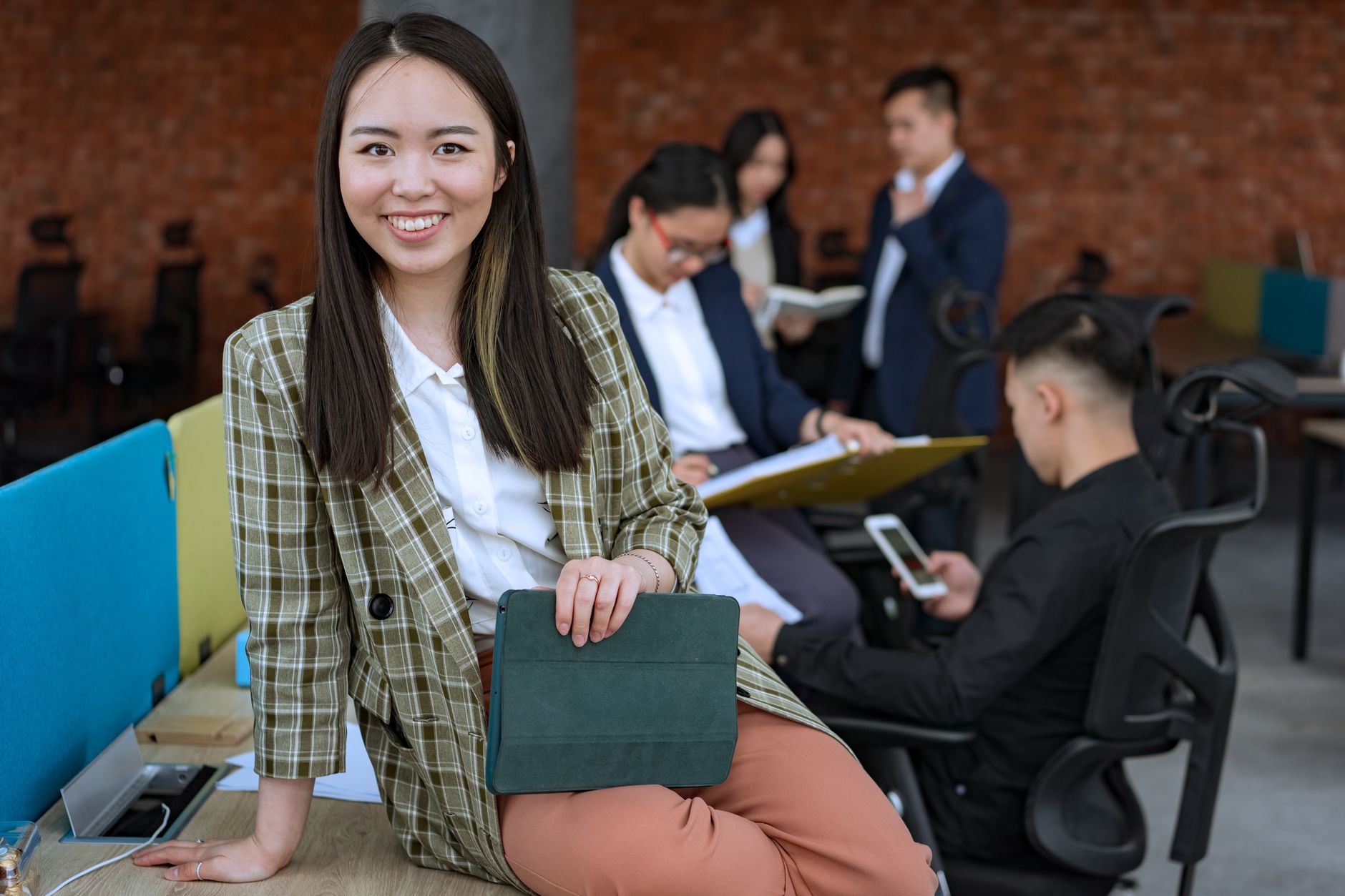 Người tìm việc có thêm nhiều cơ hội phát triển sự nghiệp quốc tế.