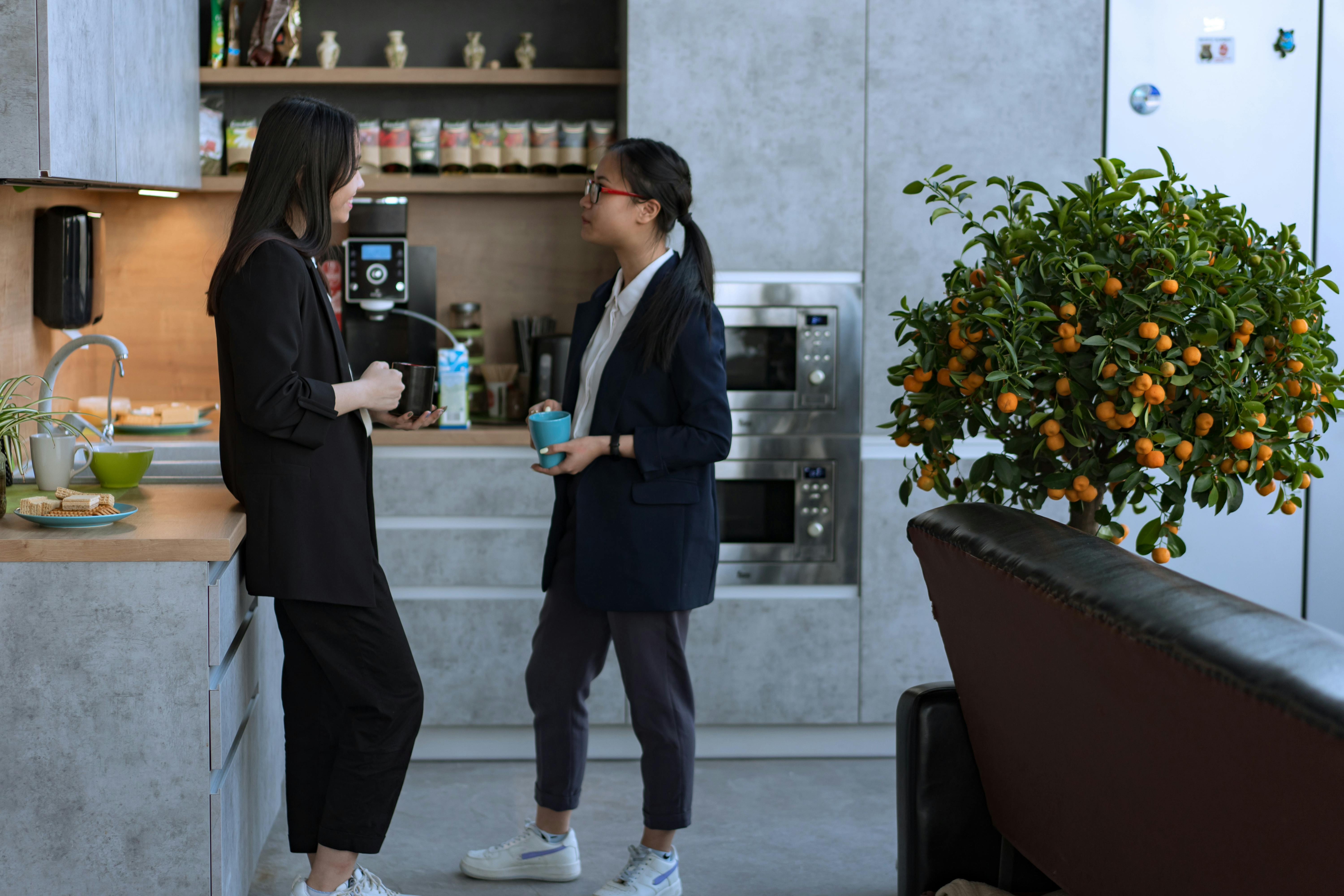 IQM Showcases Quantum-Focused Workplace Culture Through Internal Contest — Photo by Mikhail Nilov on Pexels