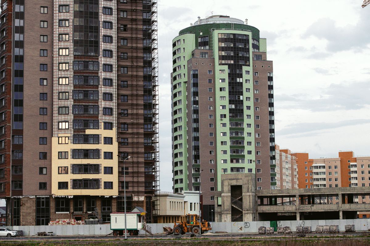 flat moves in Fulwell — Flat Moves in Fulwell — the working end of the job