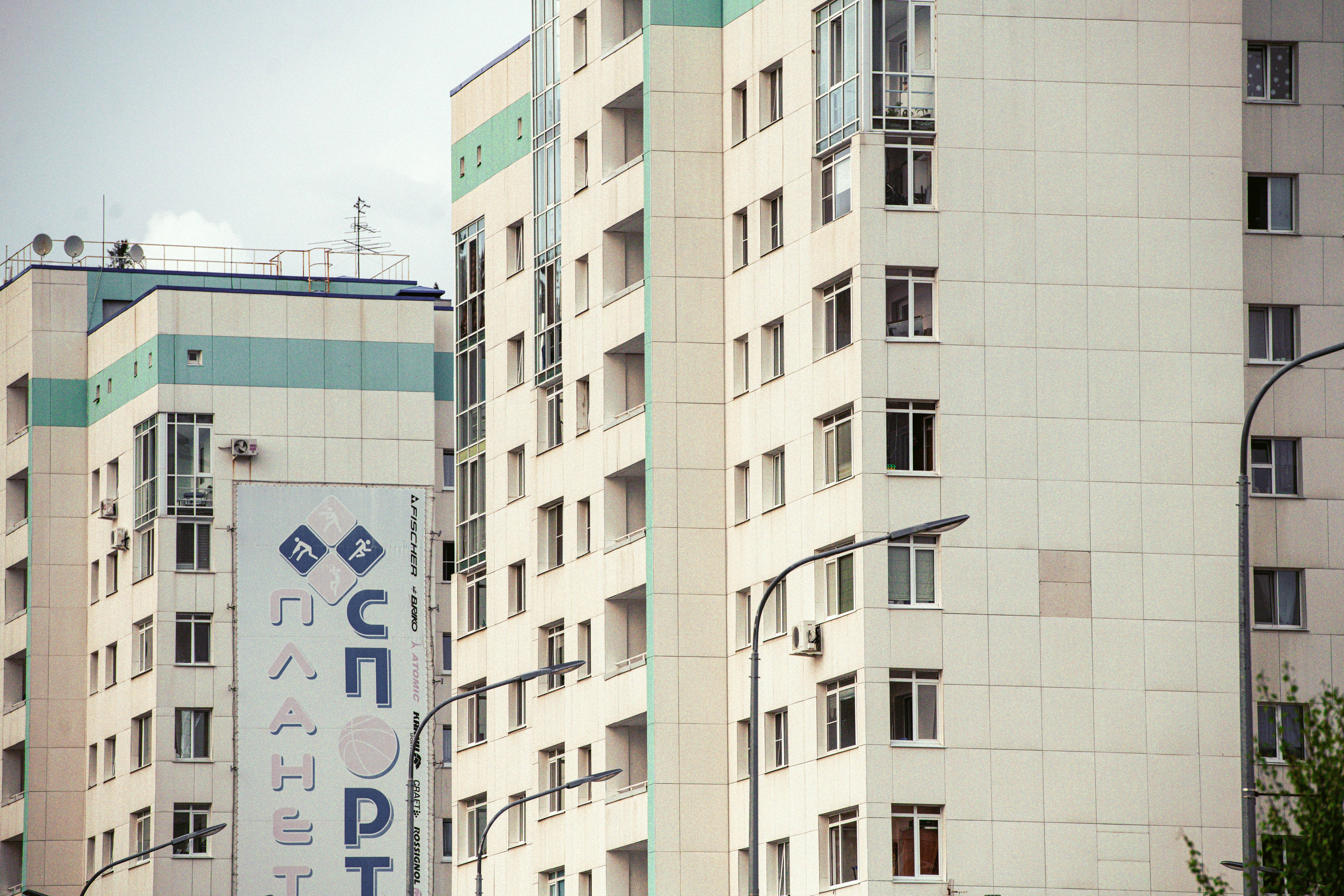 The Moscow Oblast School Stabbing: Digital Rehearsal, Gaming Communities, and Youth Pathways to Violence — Photo by Konstanti