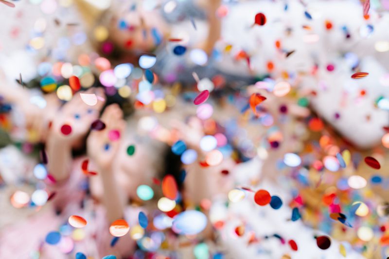 LED Confetti Gun