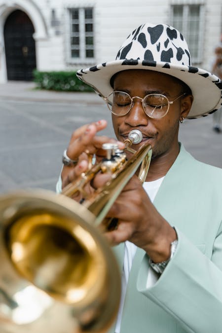 Can you breathe through your nose while playing trumpet?