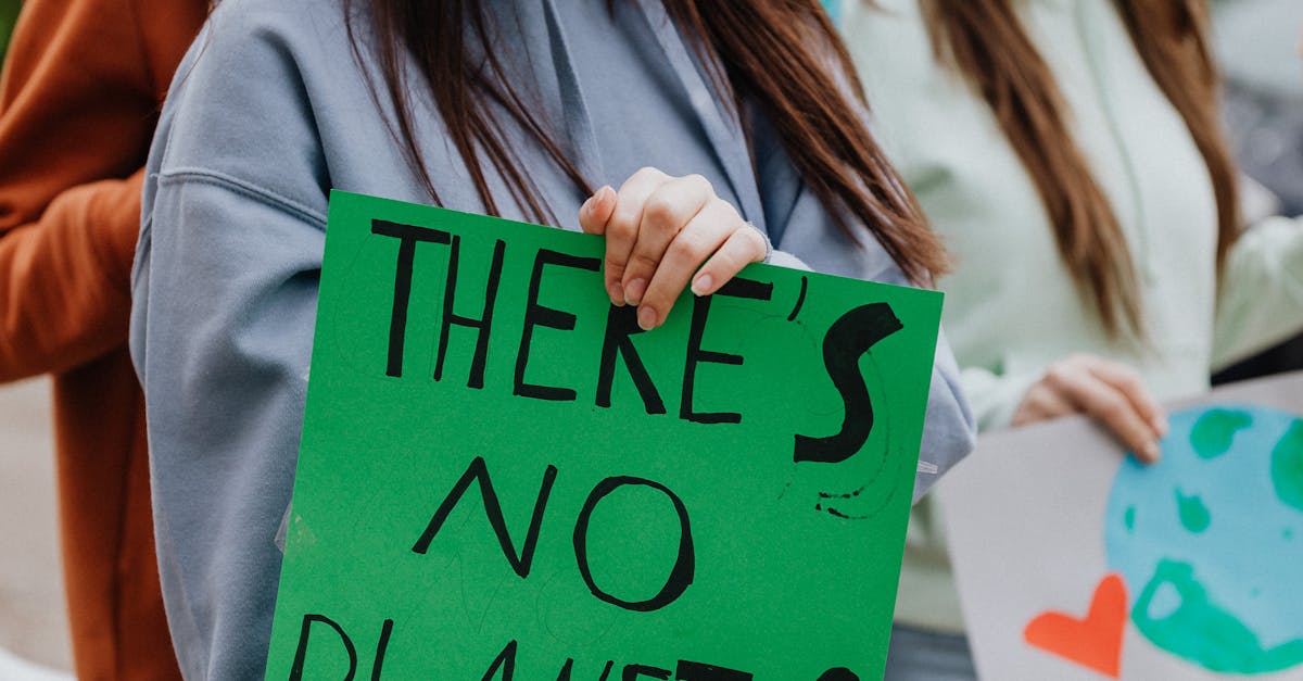 小微、恩綺向總統陳情:我們只是想讓聲音被聽見