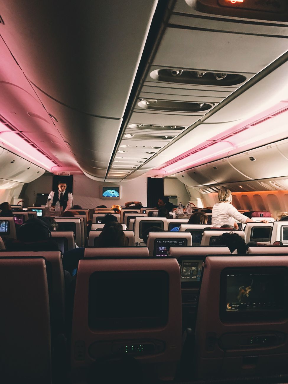飛行機クラスの違い③|サービスはどう違う?