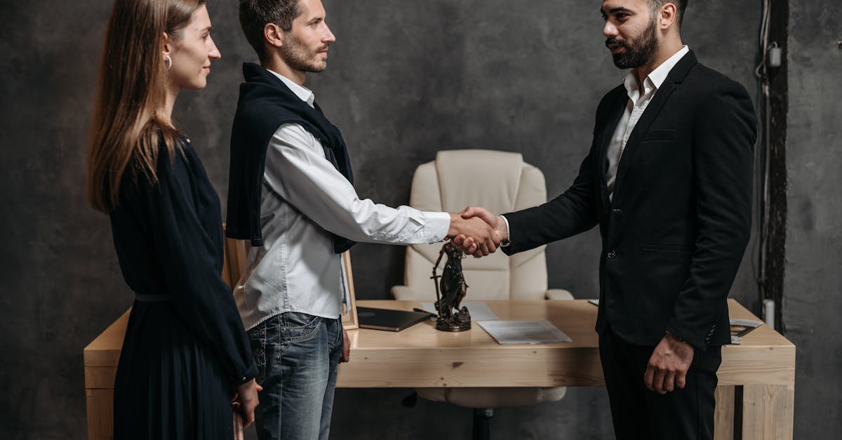 財經青紅燈:金融整併資訊不對等問題解析