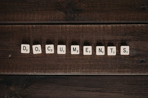 Gratis arkivbilde med bokstaver, brevfliser, dokumenter