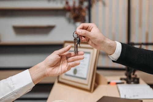 Подготовка квартиры к продаже советы и рекомендации Как правильно подготовить квартиру к продаже.
