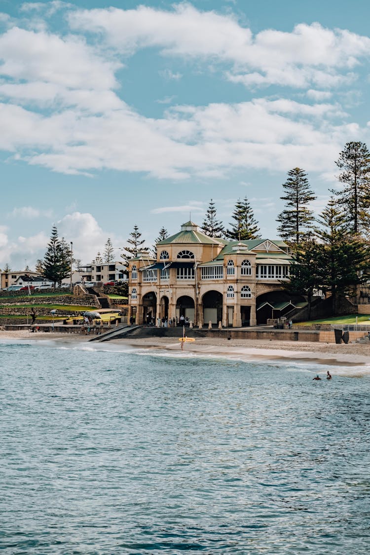 Indiana Cottesloe Beach House