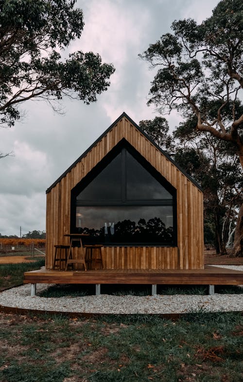 Modern Countryside Cabin 