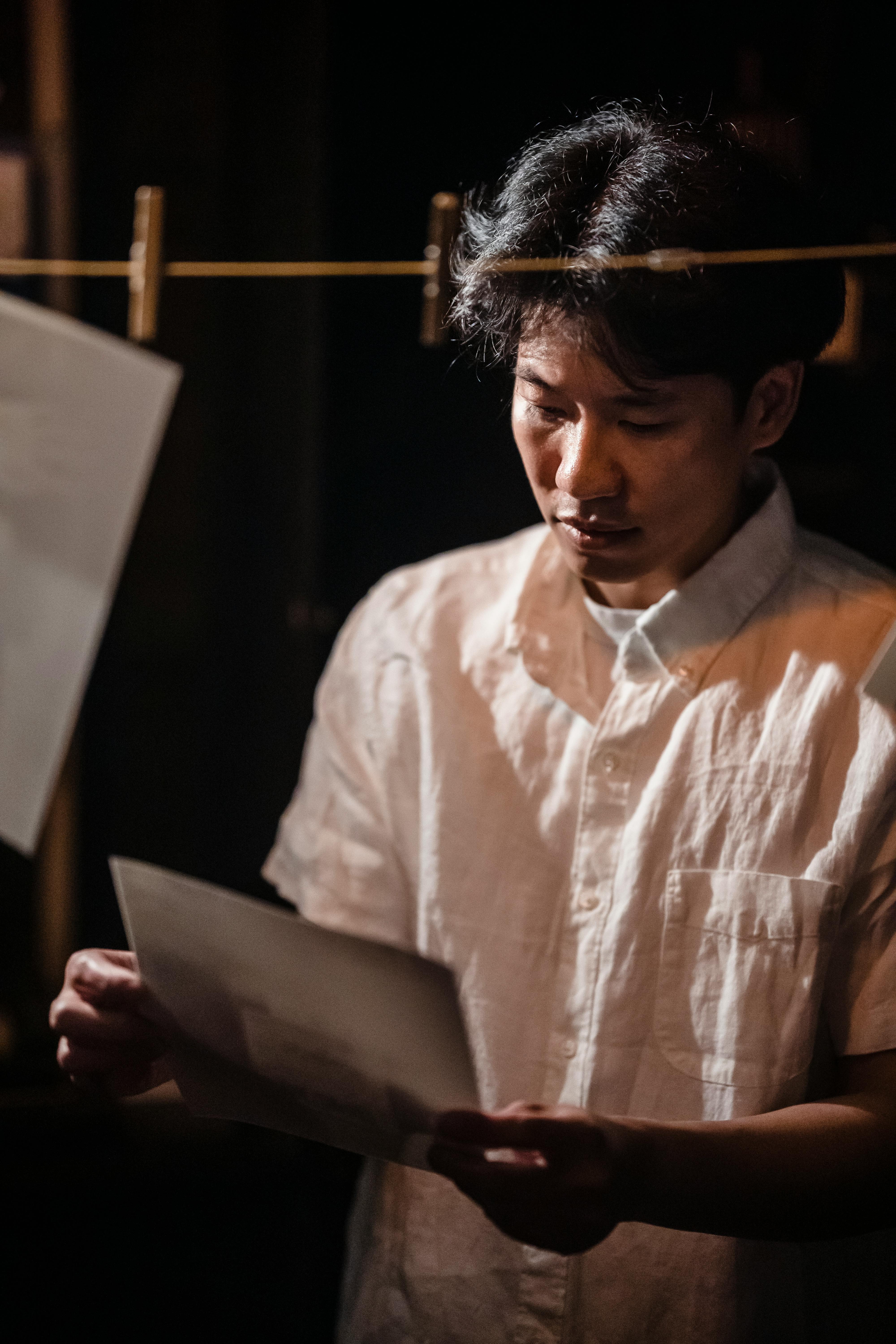 Expoziția Păzitoarea Seminței cu creațiile lui Ioan Marchiș, deschisă în 19 noiembrie