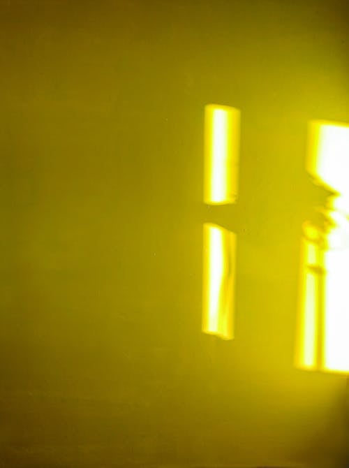 Ilmainen kuvapankkikuva tunnisteilla auringonvalo, huone, keltainen
