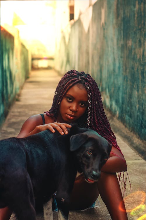 Gratis stockfoto met afro haar, gebed, gekleurd meisje