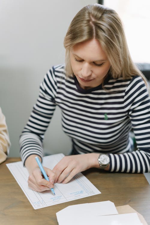 Kostenloses Stock Foto zu arbeiten, frau, handschrift