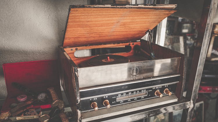 Broken Vintage Turntable And Watches