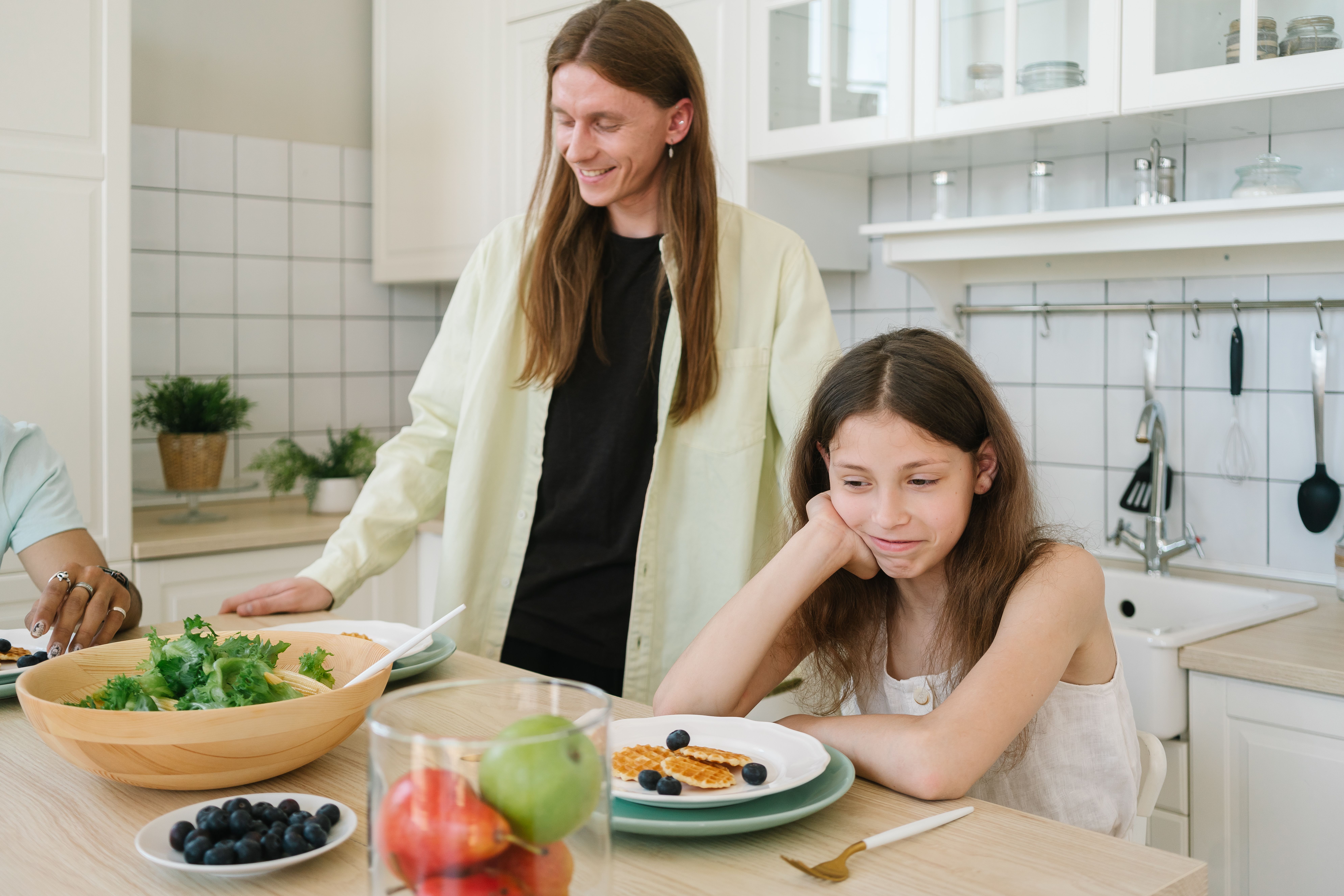 Serving Teens with Special Diets: A Tricky Holiday Recipe — Photo by Mikhail Nilov on Pexels
