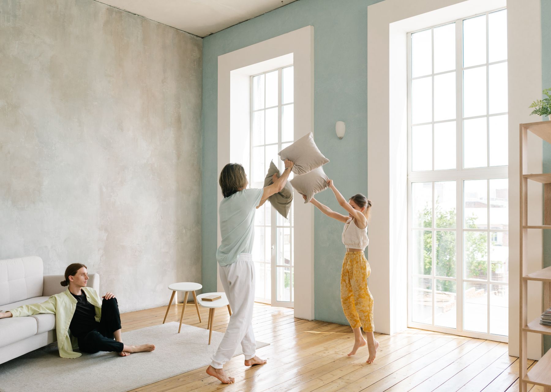 House removals in Aldbrough — crew wrapping and loading on moving day