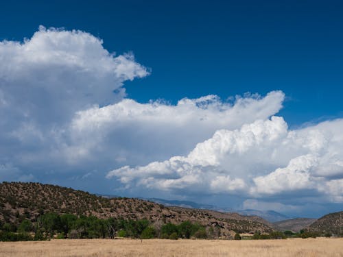 Darmowe zdjęcie z galerii z chmury cumulus, chmury górskie, cumulonimbus