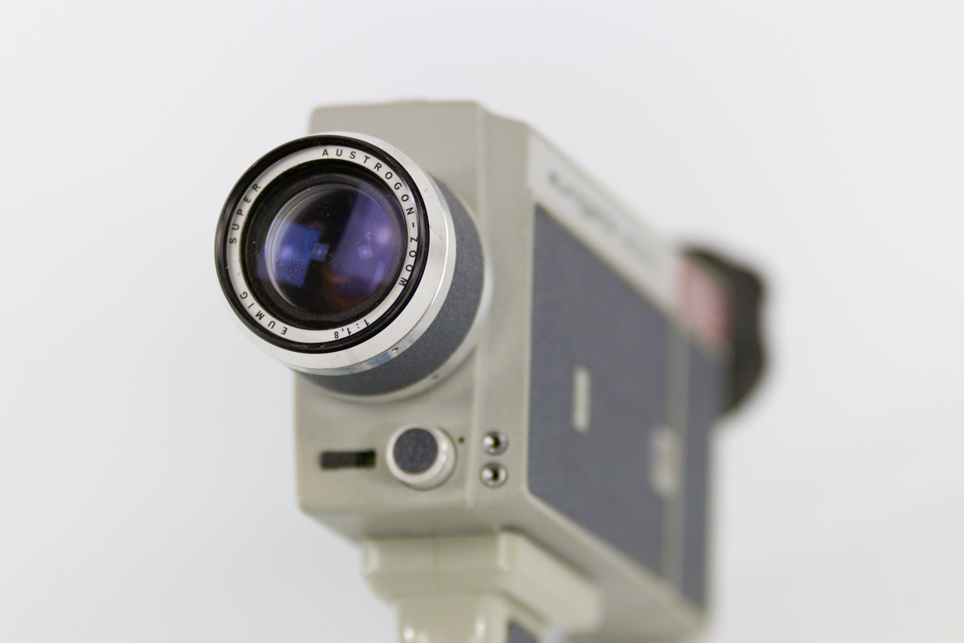 Shallow Focus Photography of White Camera · Free Stock Photo