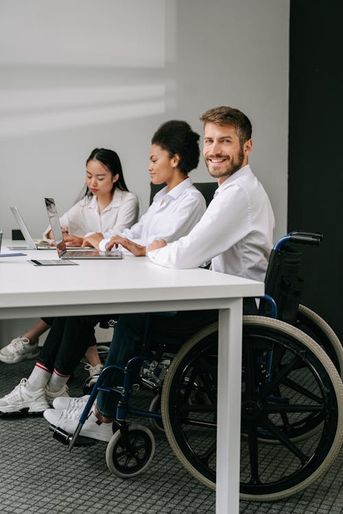 People Having a Meeting 