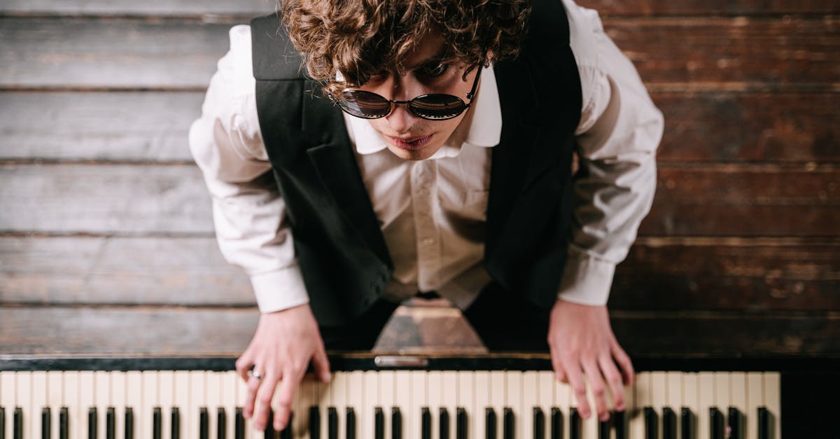 Blind Man Playing the Piano · Free Stock Photo